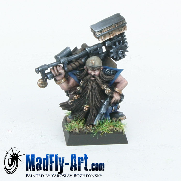 Dwarf Master Engineer with Great Weapon